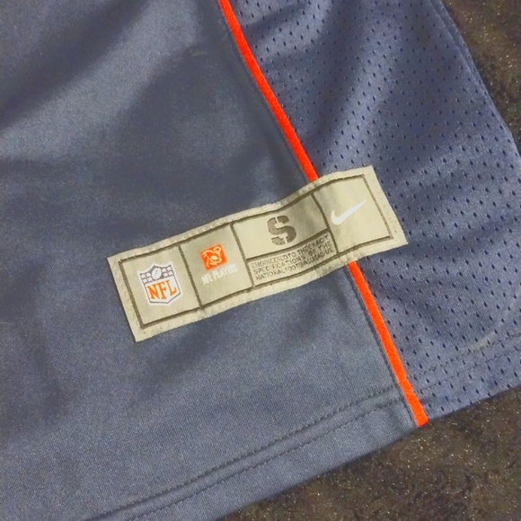 Tim Brady Jersey - Picture 2 of 8